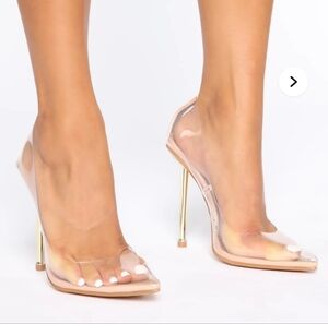 Elegant Gold and Clear Stiletto Heels Fashion Nova Size 8.5